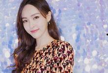 娱乐吃瓜酱赵今麦,从“娱乐吃瓜酱”到璀璨新星，她的成长之路