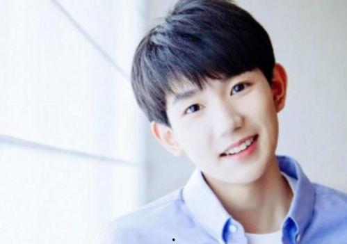 娱乐吃瓜君贺峻霖,娱乐吃瓜界的风云人物