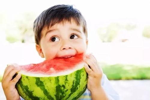 娱乐吃瓜君乱吐槽,揭秘娱乐圈那些不为人知的幕后故事