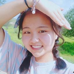 进娱乐圈吃瓜的小说,从吃瓜群众到幕后推手的华丽蜕变